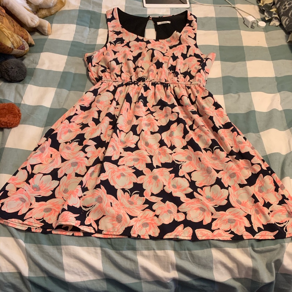 GUC cute floral sleeveless dress